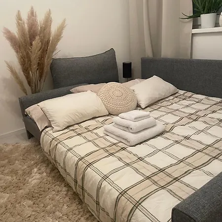 Byvaj U Mari V Mestskom Parku S Bezplatnym Parkovanim *