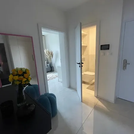 Apartamento Bývaj U Mari V Mestskom Parku S Bezplatným Parkovaním *