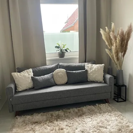 Apartamento Bývaj U Mari V Mestskom Parku S Bezplatným Parkovaním Piest'any